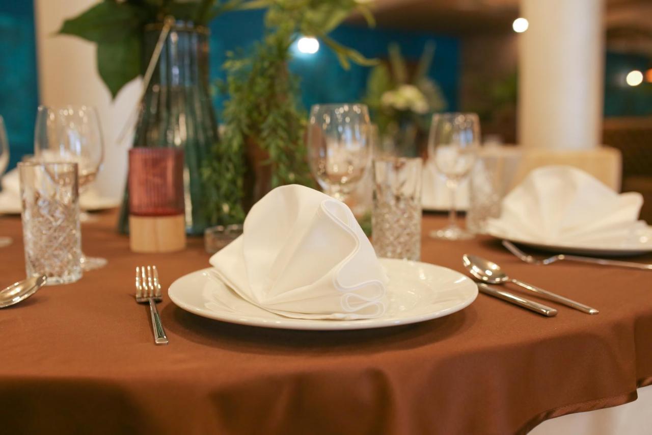 Bajadera Lux Hotel Belgrado Buitenkant foto
