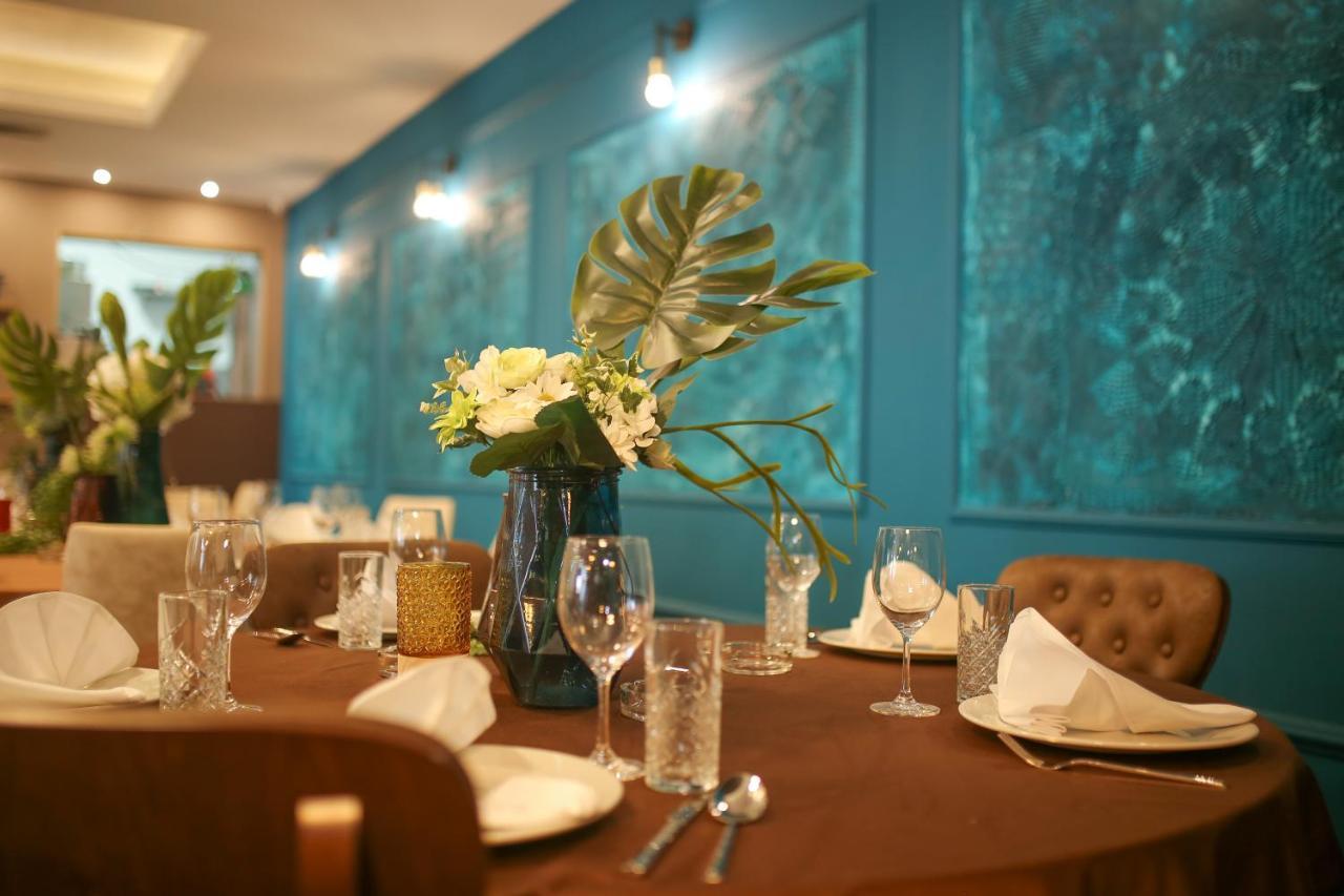 Bajadera Lux Hotel Belgrado Buitenkant foto