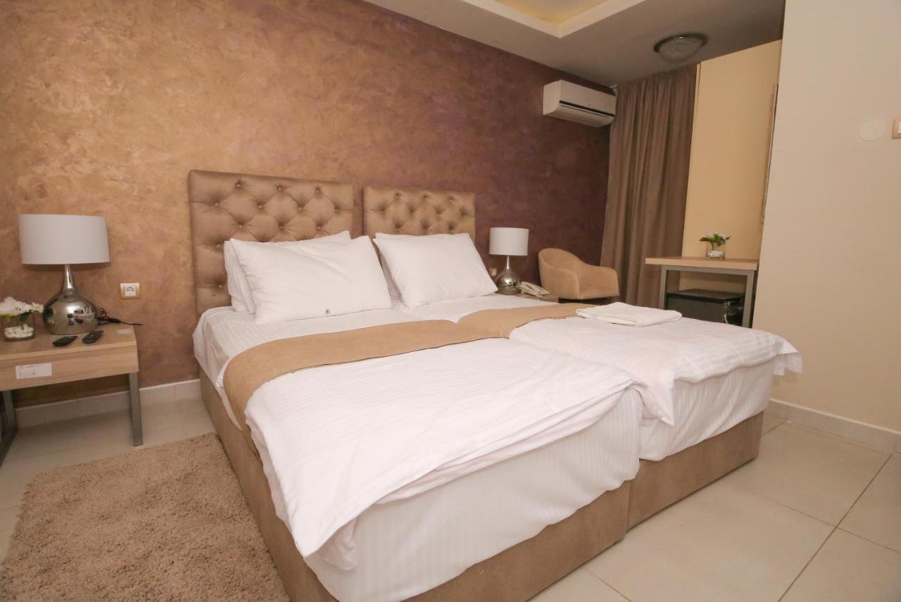 Bajadera Lux Hotel Belgrado Buitenkant foto